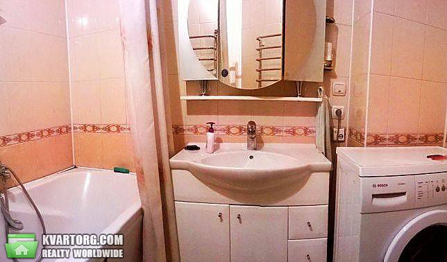 Rent out 3-room apartment. Киев,  Луначарского — photo 8
