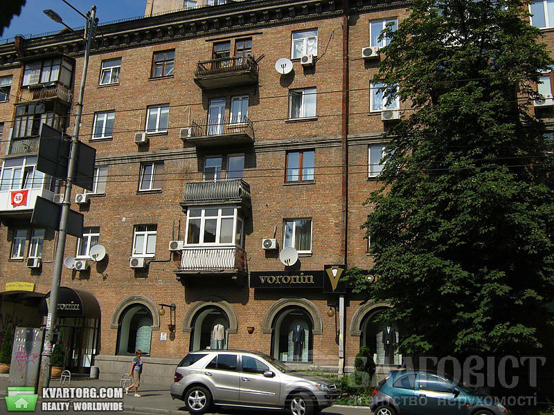 Sell 2-room apartment. Киев, Жилянская — photo 1