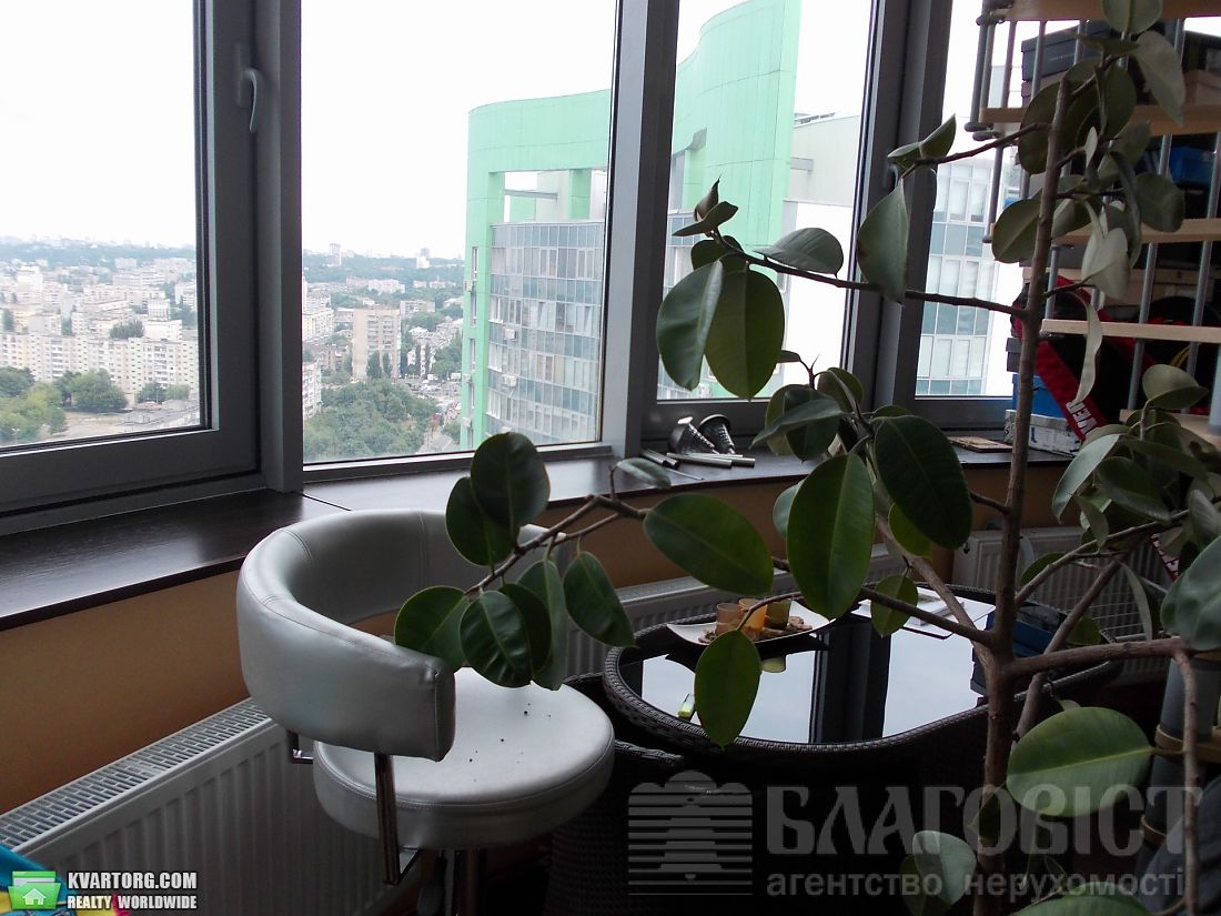 Sell 3-room apartment. Киев, Вышгородская — photo 9