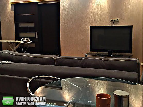Rent out 2-room apartment. Киев,  Борщаговская — photo 4