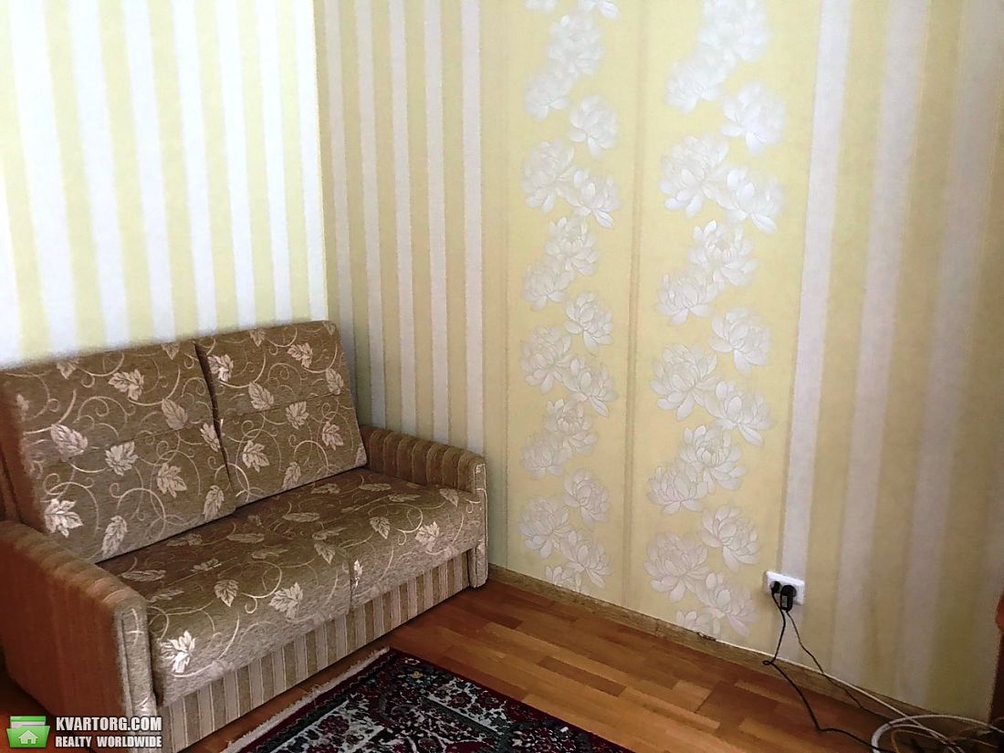 Rent out 2-room apartment. Киев,  Гната Юры — photo 5