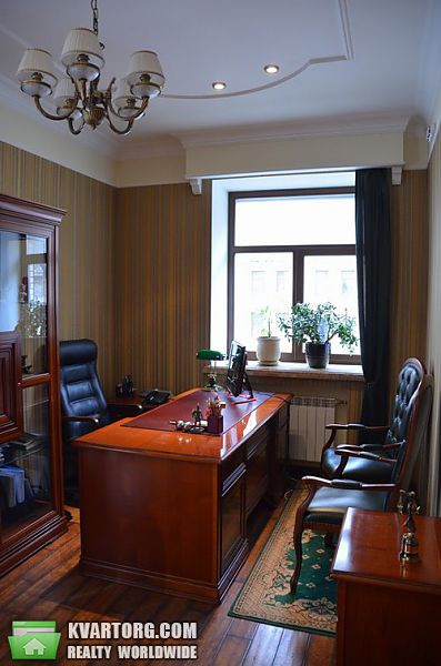Sell 2-room apartment. Киев,  Богдана Хмельницкого — photo 2