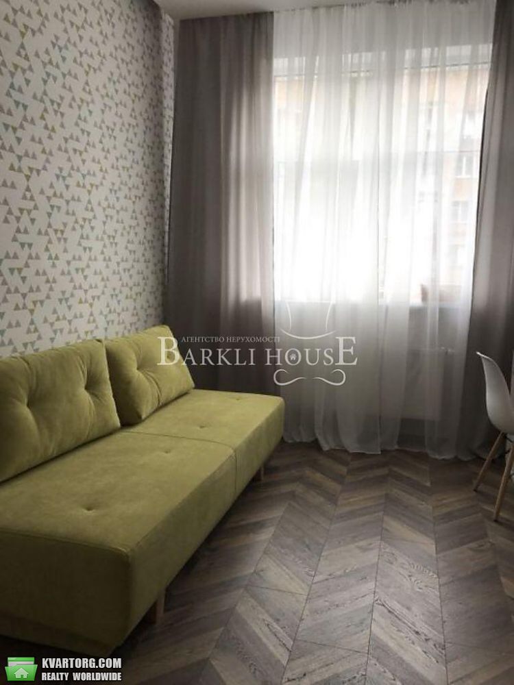Rent out 3-room apartment. Киев,  Филатова — photo 8