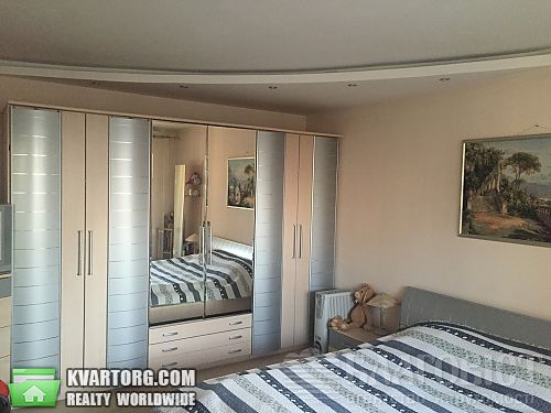 Sell 3-room apartment. Киев, Святошинская пл — photo 3
