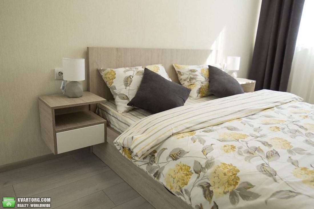 Sell 2-room apartment. Киев,  Березневая — photo 4