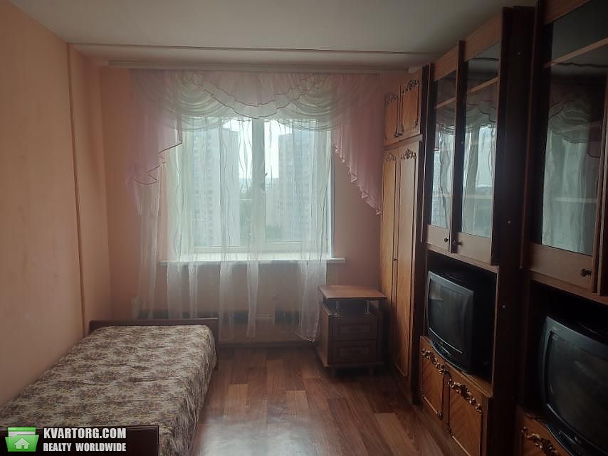 Rent out 2-room apartment. Киев,  Калачаевская — photo 5