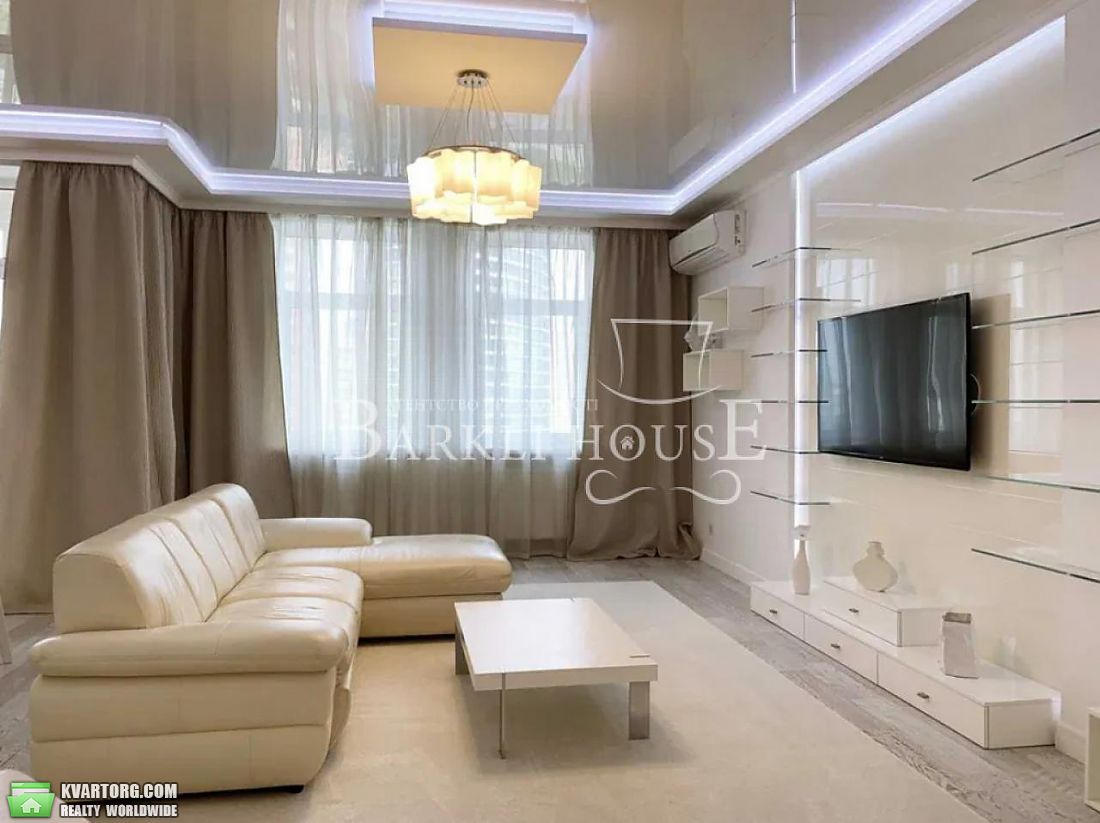 Rent out 2-room apartment. Киев,  Леси Украинки бул — photo 1