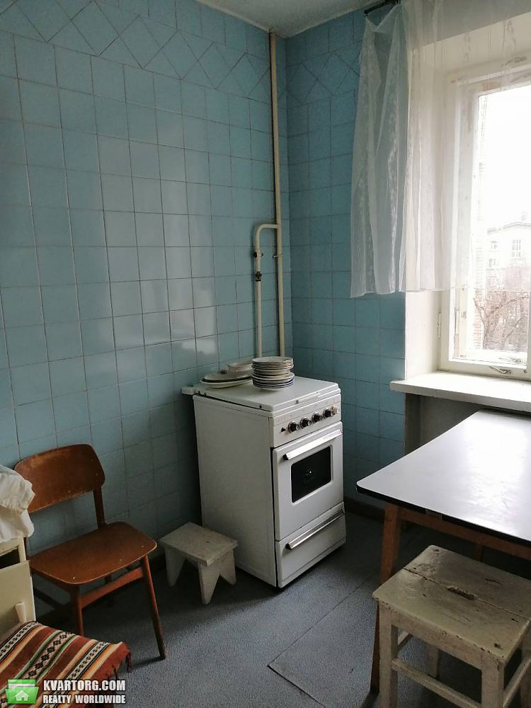 Rent out 2-room apartment. Киев,  Суворова — photo 8