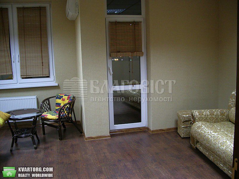 Sell 2-room apartment. Киев,  Луначарского — photo 2