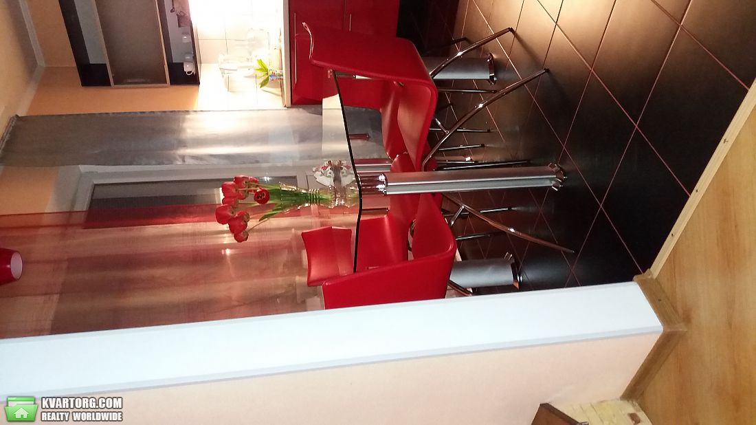 Rent out 3-room apartment. Киев,  Эрнста — photo 8