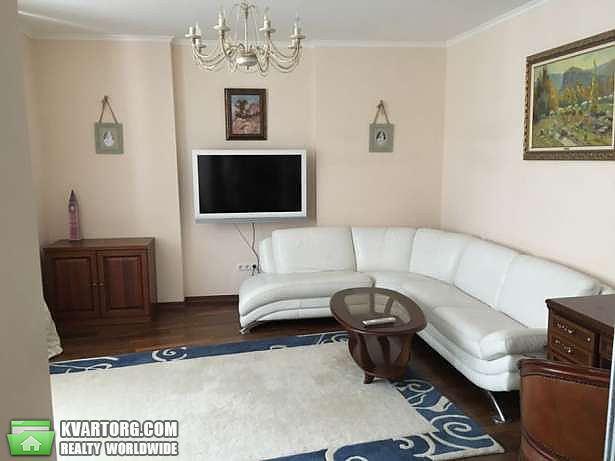 Rent out 2-room apartment. Днепропетровск, Проспект Нигояна — photo 1