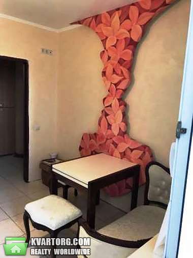 Sell 1-room apartment. Киев,  Эрнста — photo 2