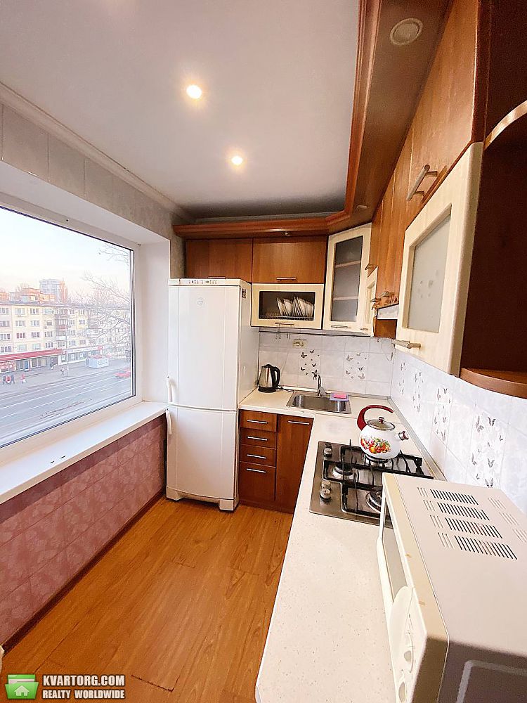 Rent out 2-room apartment. Киев,  Перова бул — photo 5