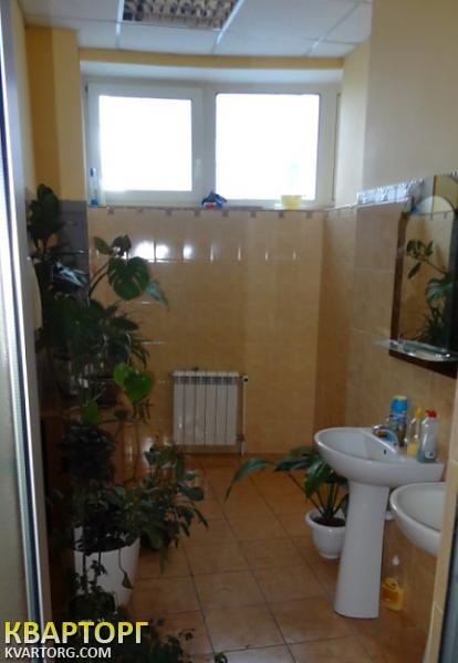 Rent out office. Киев,  Бажана — photo 1