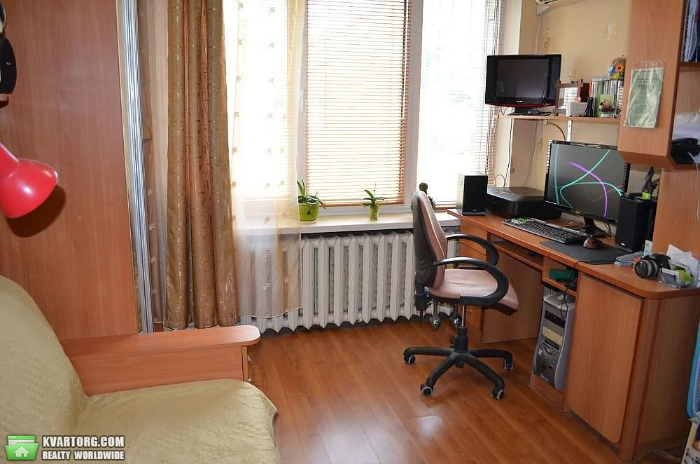 Sell 1-room apartment. Киев,  Березняковская — photo 1
