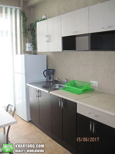 Rent out 1-room apartment. Киев,  Крейсера Авроры — photo 6