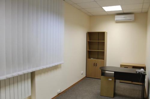 Rent out office. Киев, Верховного Совета бульв. — photo 1