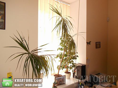 Sell 4-room apartment. Киев,  Богдана Хмельницкого — photo 8