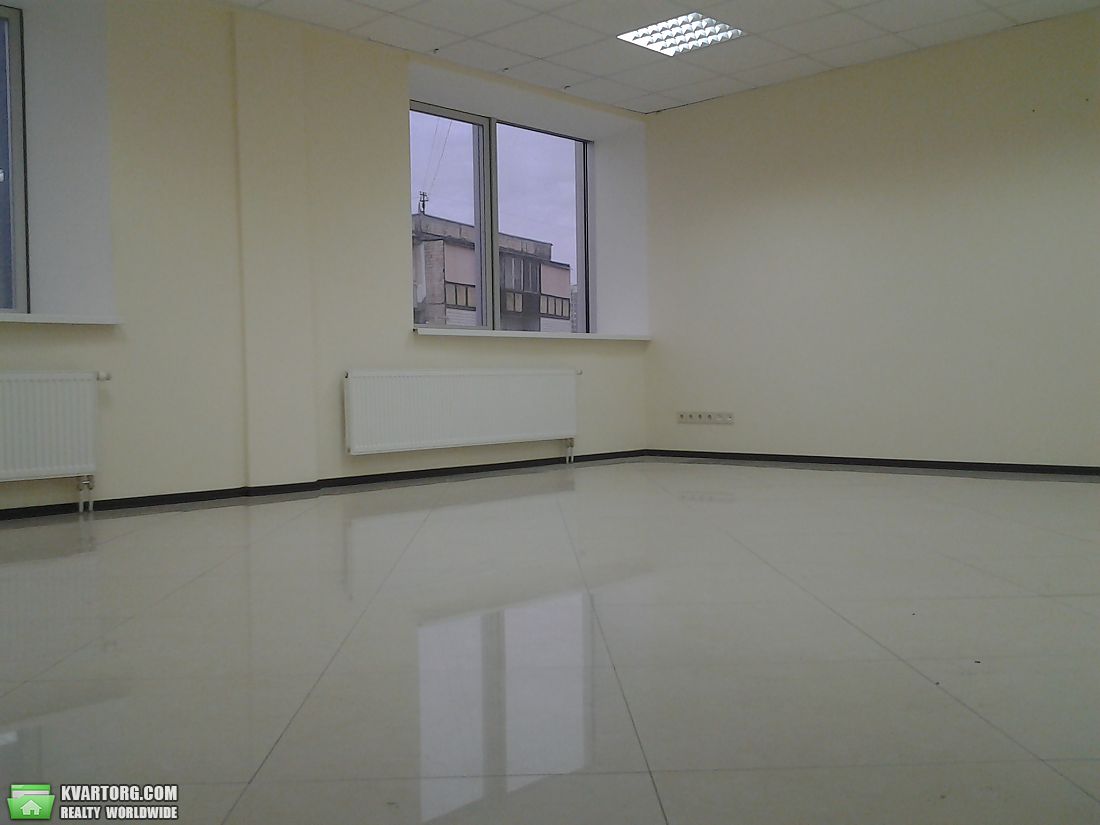 Rent out office. Киев, Дегтяревская — photo 10