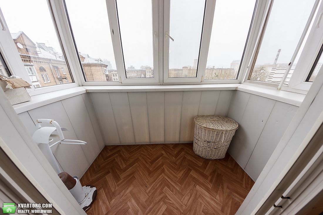 Rent out 3-room apartment. Киев, ул Грушевского — photo 6