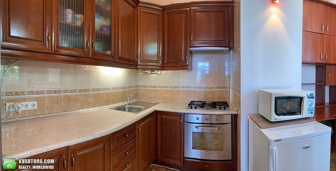 Sell 2-room apartment. Киев,  Большая Житомирская — photo 8