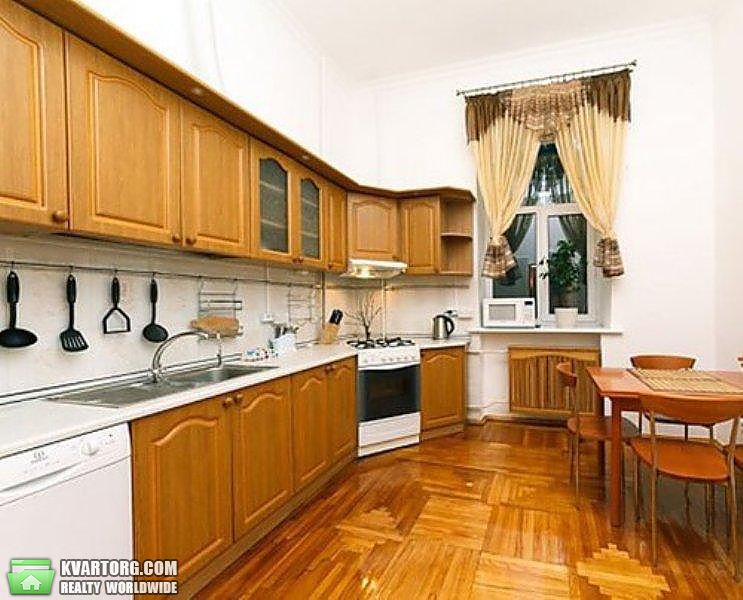 Rent out 3-room apartment. Киев,  Малая Житомирская — photo 3