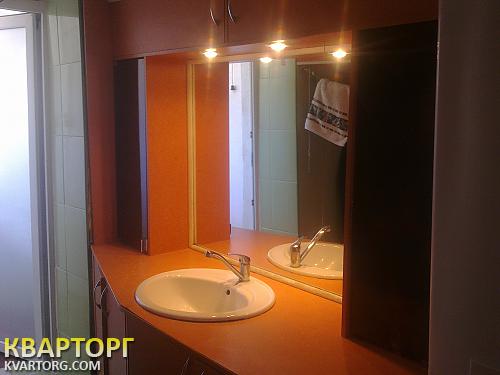 Rent out 3-room apartment. Одесса,  Нежинская — photo 1