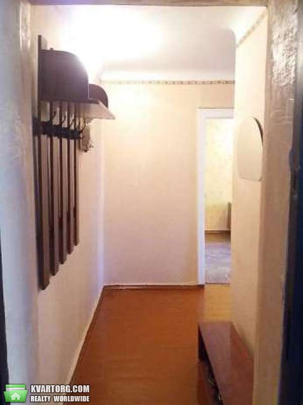 Sell 2-room apartment. Киев,  Краснова — photo 2
