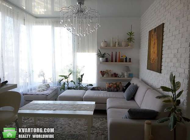 Sell 2-room apartment. Киев, Феодосийская — photo 1