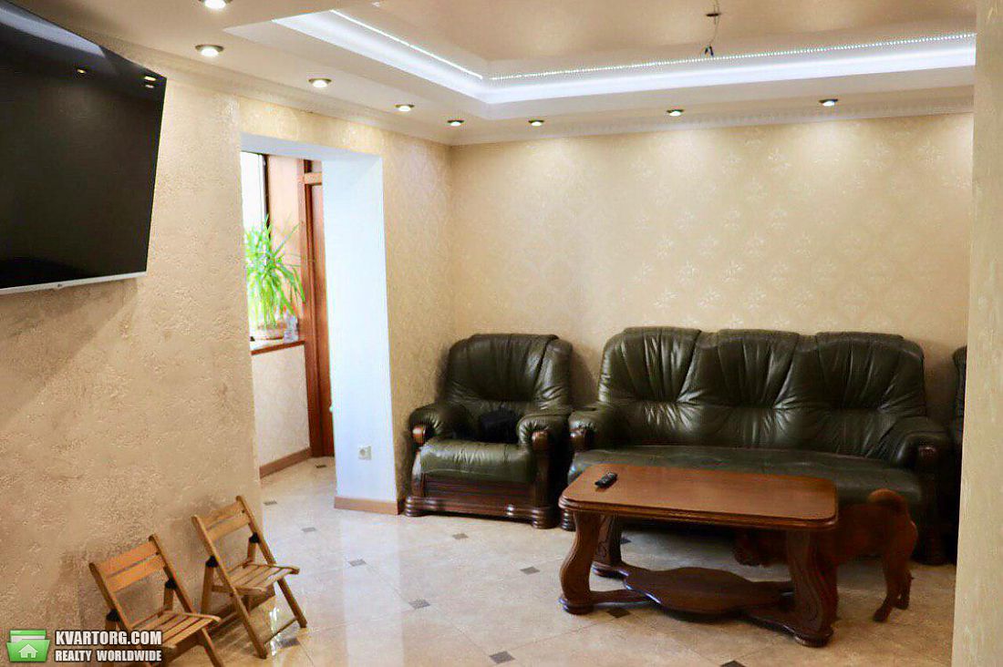Sell 3-room apartment. Киев,  Луначарского — photo 4