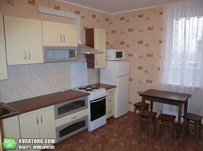 Rent out 2-room apartment. Киев,  Гмыри — photo 2