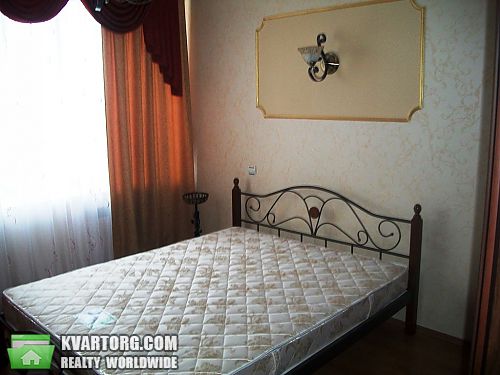 Sell 2-room apartment. Киев, Богдана Хмельницкого — photo 2
