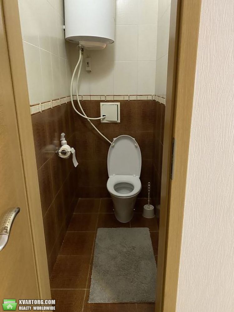 Rent out 2-room apartment. Киев,  Днепровская наб — photo 5