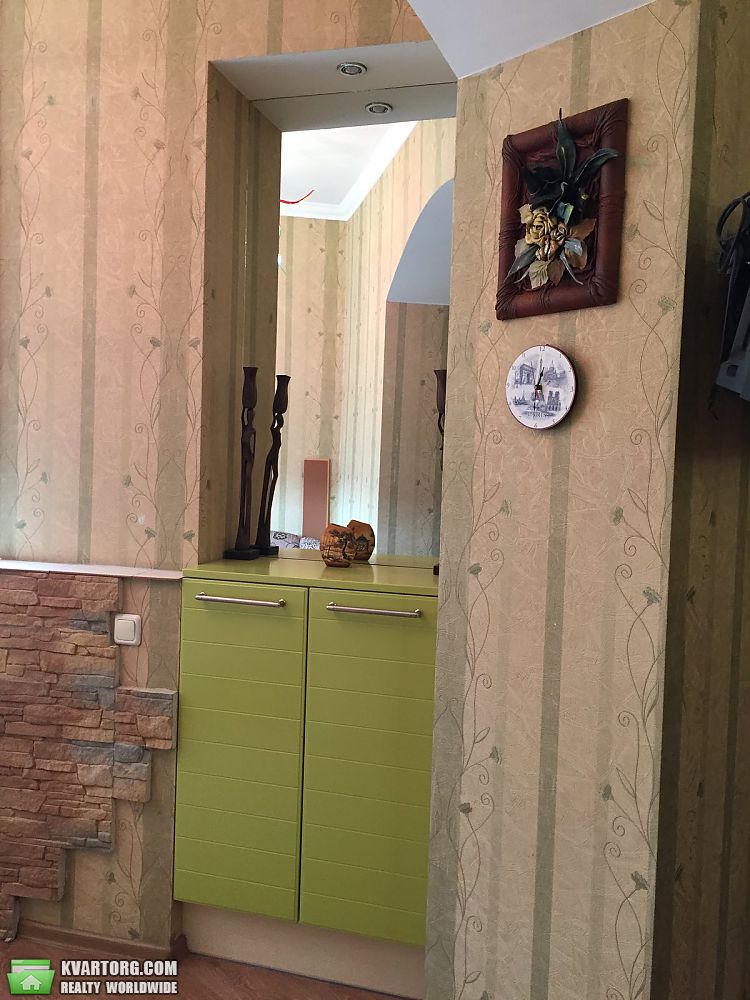 Rent out 1-room apartment. Киев,  Оболонская наб — photo 5