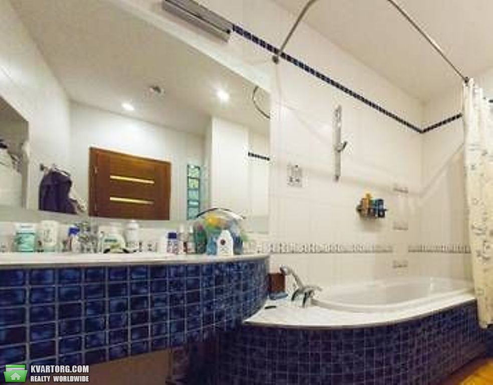 Rent out 3-room apartment. Киев,  Верхний Вал — photo 6