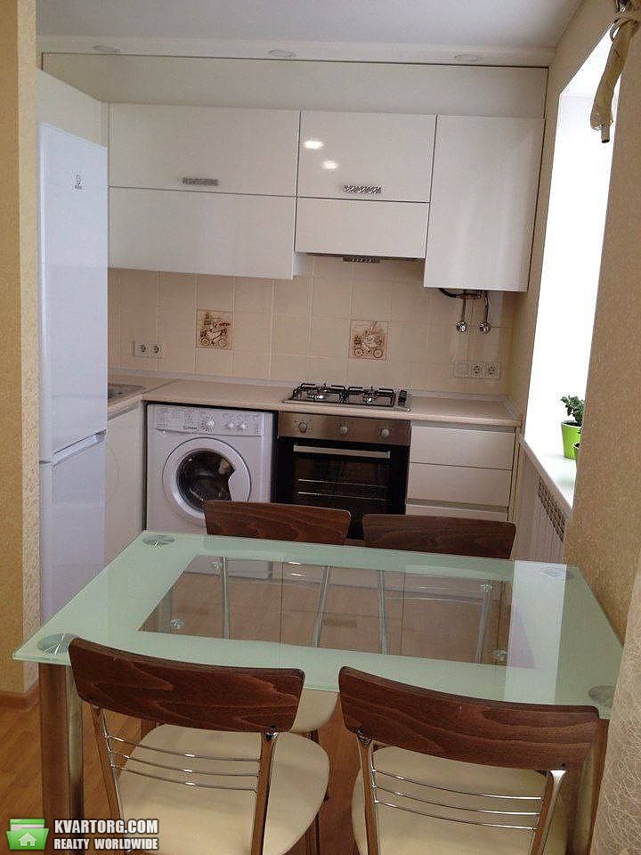 Rent out 1-room apartment. Днепропетровск, пр.Поля — photo 3