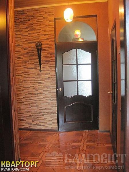 Sell 3-room apartment. Киев,  Петровского — photo 7
