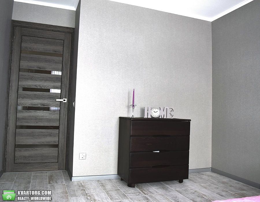 Rent out 1-room apartment. Киев, Оксамитова — photo 4