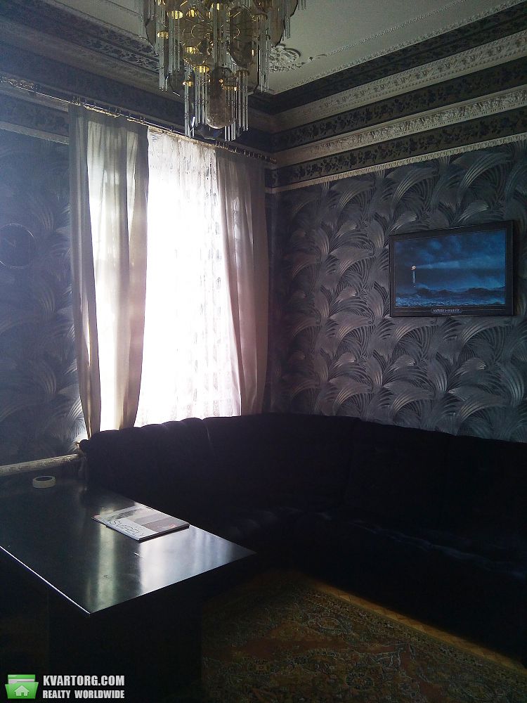 Rent out 3-room apartment. Киев,  Щорса — photo 7
