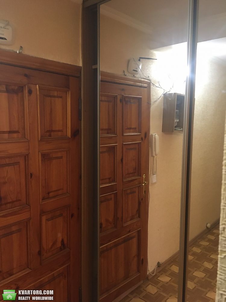 Rent out 2-room apartment. Киев, Мате Залки — photo 5
