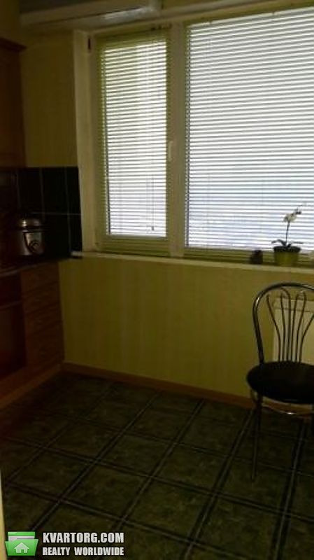 Sell 3-room apartment. Киев,  Панча — photo 4