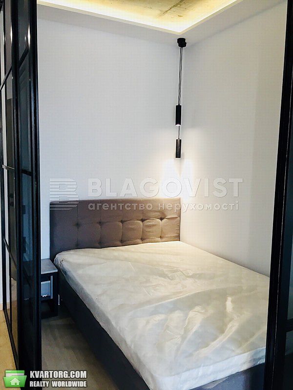 Sell 1-room apartment. Киев,  Предславинская — photo 4