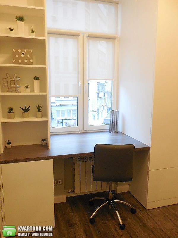 Rent out 2-room apartment. Киев,  Шота Руставели — photo 8