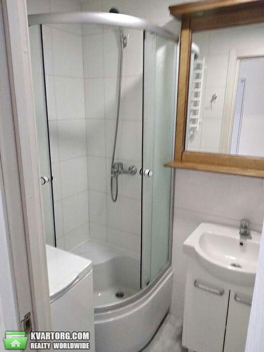 Rent out 1-room apartment. Киев,  Машиностроительная — photo 1