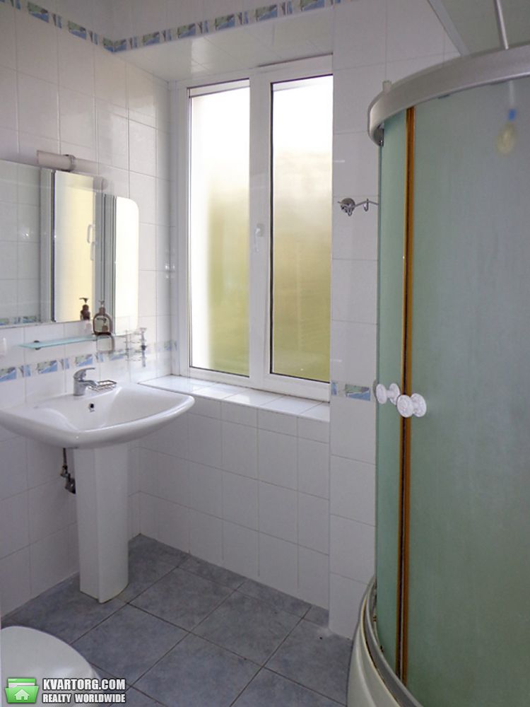 Rent out 2-room apartment. Одесса, Новосельского — photo 1