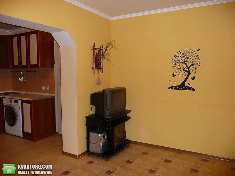 Rent out 3-room apartment. Одесса, Королева — photo 6
