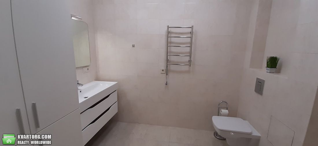 Rent out 2-room apartment. Днепропетровск, Дзержинского ул. — photo 9