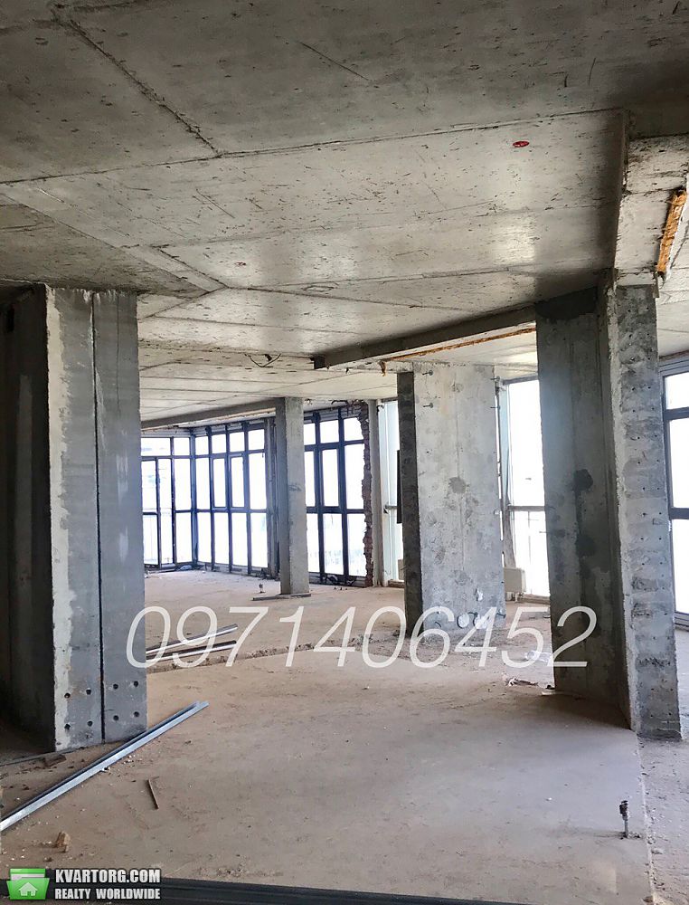Sell 5-room apartment. Киев,  Драгомирова — photo 4