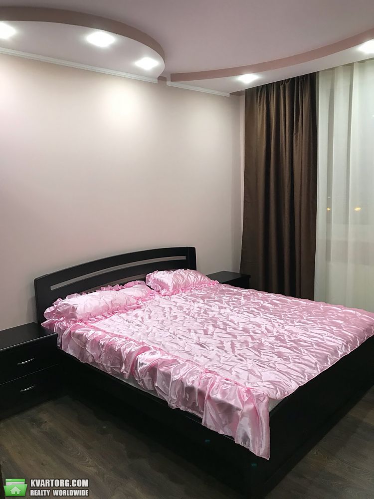 Rent out 2-room apartment. Киев, Ломонносова — photo 4