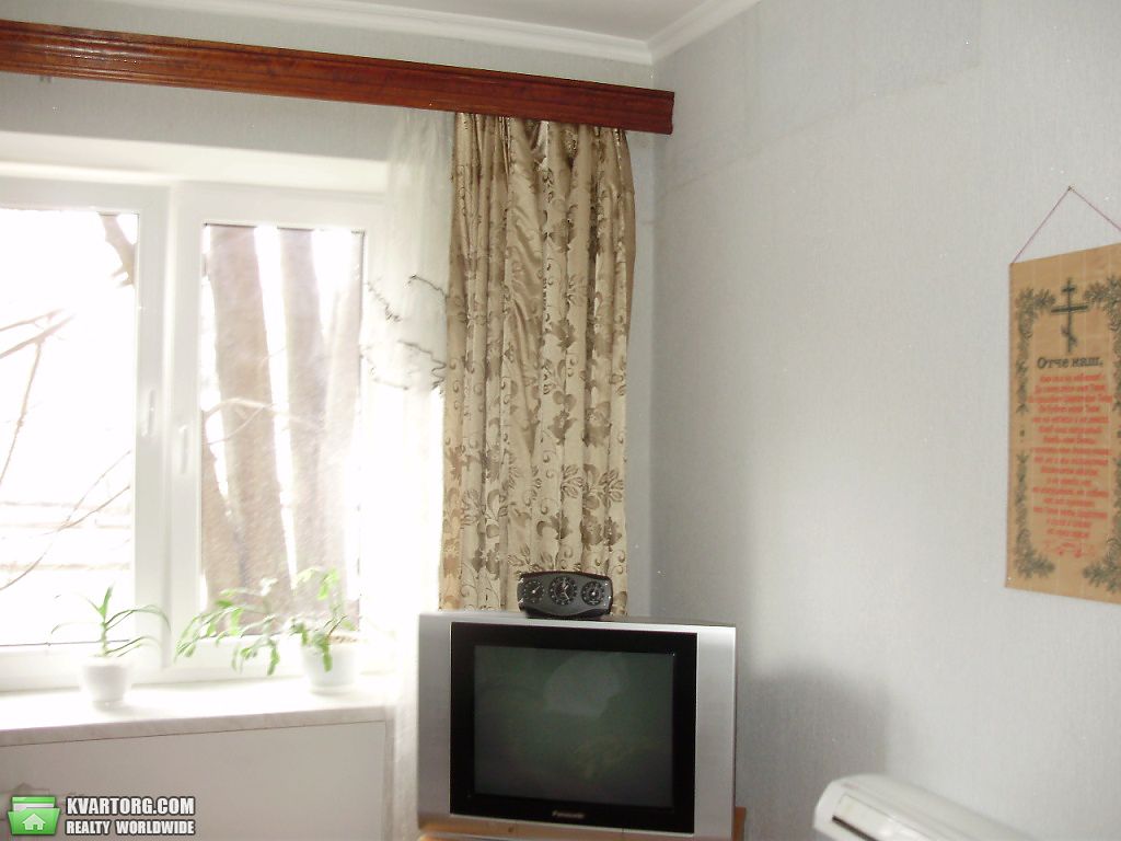 Sell 2-room apartment. Одесса, Промышленная — photo 1